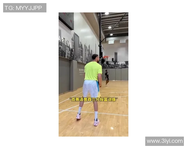 克莱-汤普森进攻低迷,勇士队如何应对独行侠防守策略及重拾投篮信心?